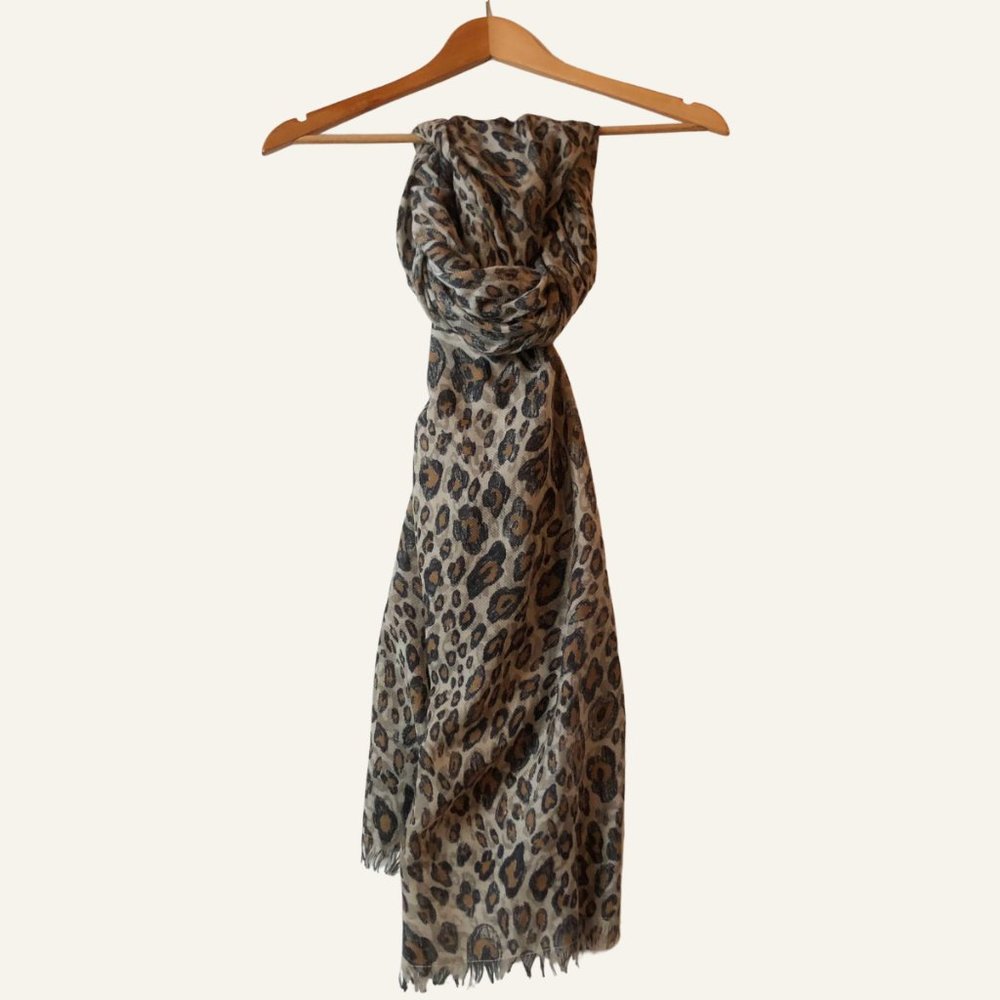 Zara Leopard Animal Print Blanket Scarf Oversized Soft Wrap Shawl